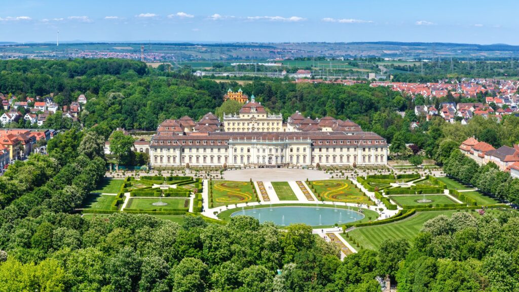 Blick auf den Garten des Residenzschlosses in Ludwigsburg